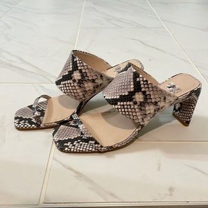 Louise et Cie Lula Slide Sandal In Grey Snake Print Leather